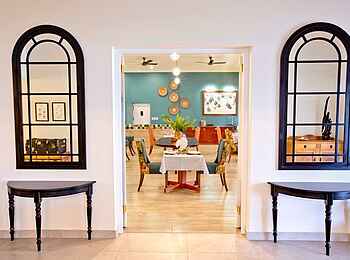 Pioneers Victoria Falls: Zugang zum Restaurant Pioneers Victoria Falls: Zugang zum Restaurant