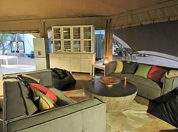 Malansrus Tented Camp: Bar und Lounge-Bereich