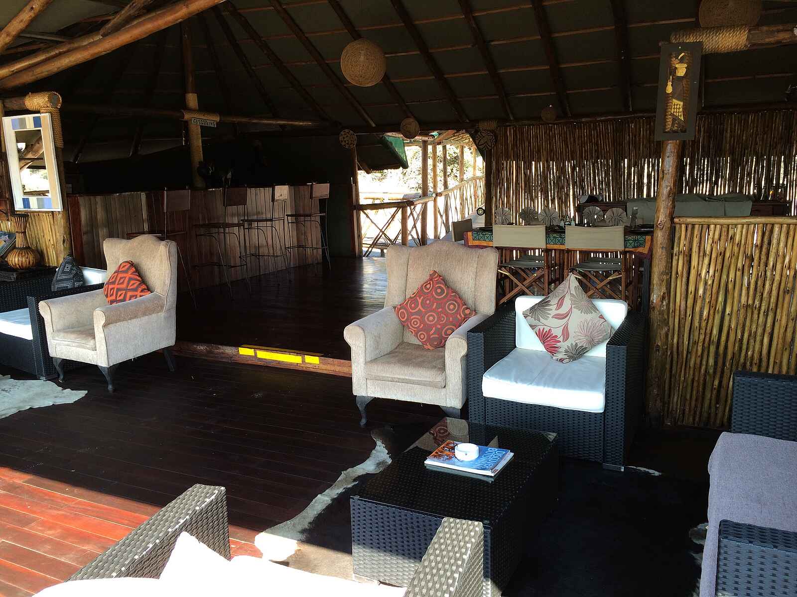 Camp Savuti: Lounge und Bar Camp Savuti: Lounge und Bar