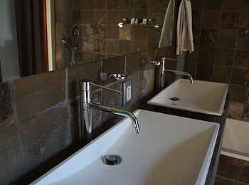 Namutoni Camp: Waschbecken