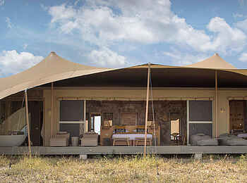 Namiri Plains Camp: Family Tent Ansicht