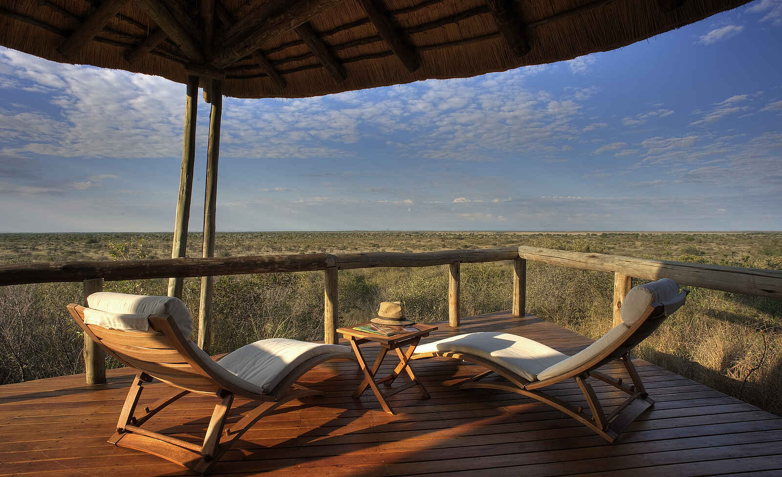 Tau Pan Camp: Private Veranda Tau Pan Camp: Private Veranda