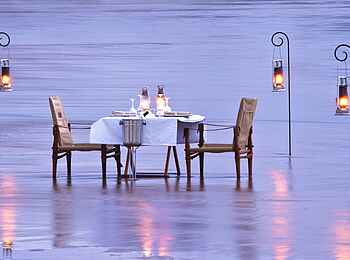 Zungulila Bushcamp: Privates Dinner Zungulila Bushcamp: Privates Dinner