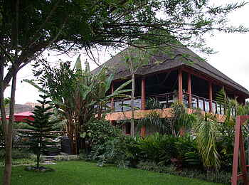 Five Volcanoes Boutique Hotel: Hauptgebäude