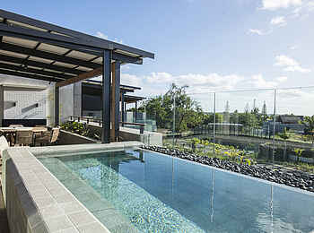 LUX Grand Baie: Der Pool im Pool Penthouse LUX Grand Baie: Der Pool im Pool Penthouse