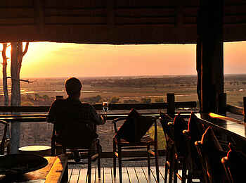 Ngoma Safari Lodge: Sonnenuntergang in der Lodge Ngoma Safari Lodge: Sonnenuntergang in der Lodge