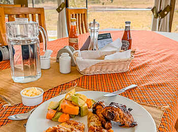 Porini Rhino Camp: Lunch