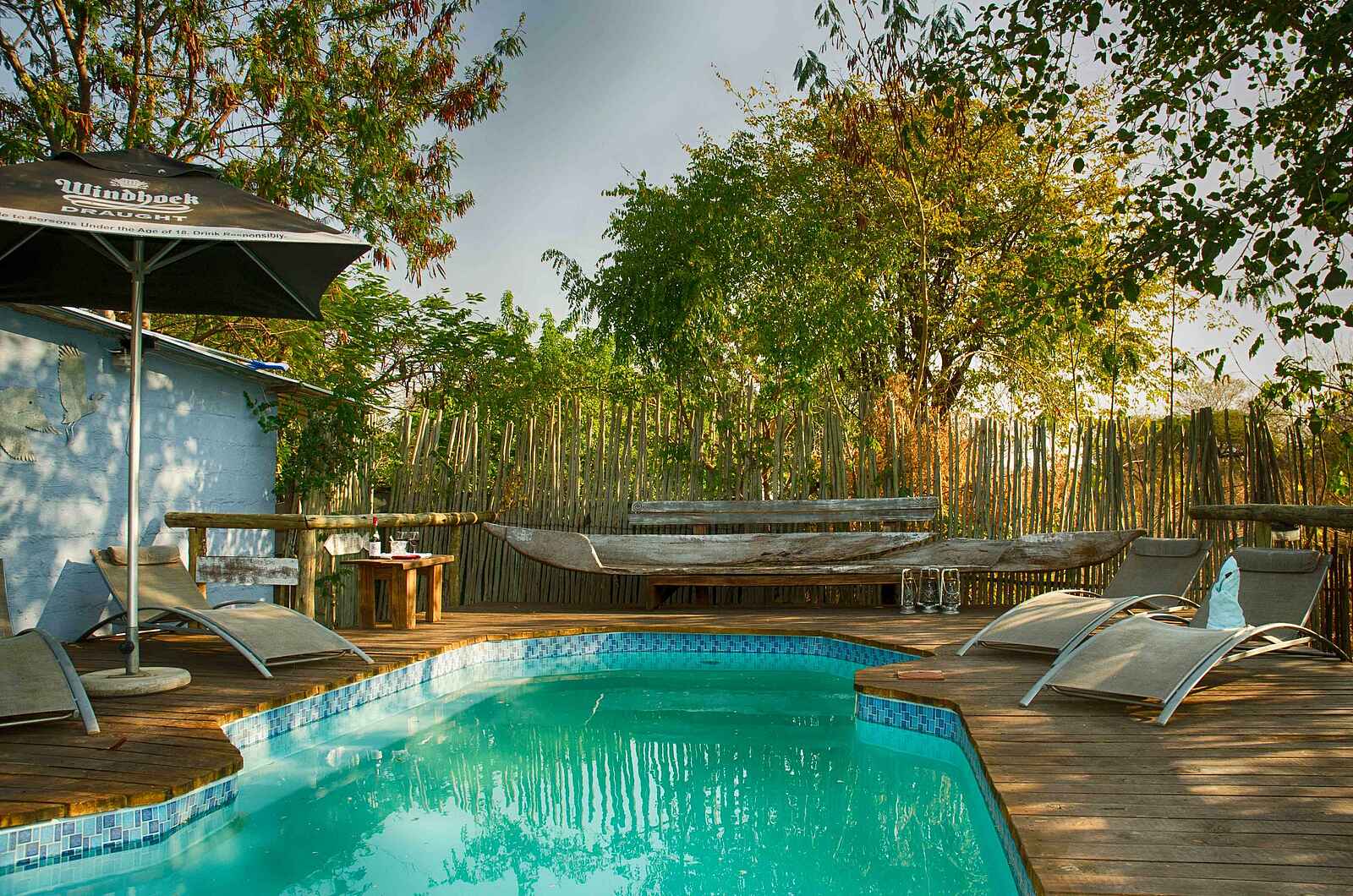 The Old House: Der Pool The Old House: Der Pool