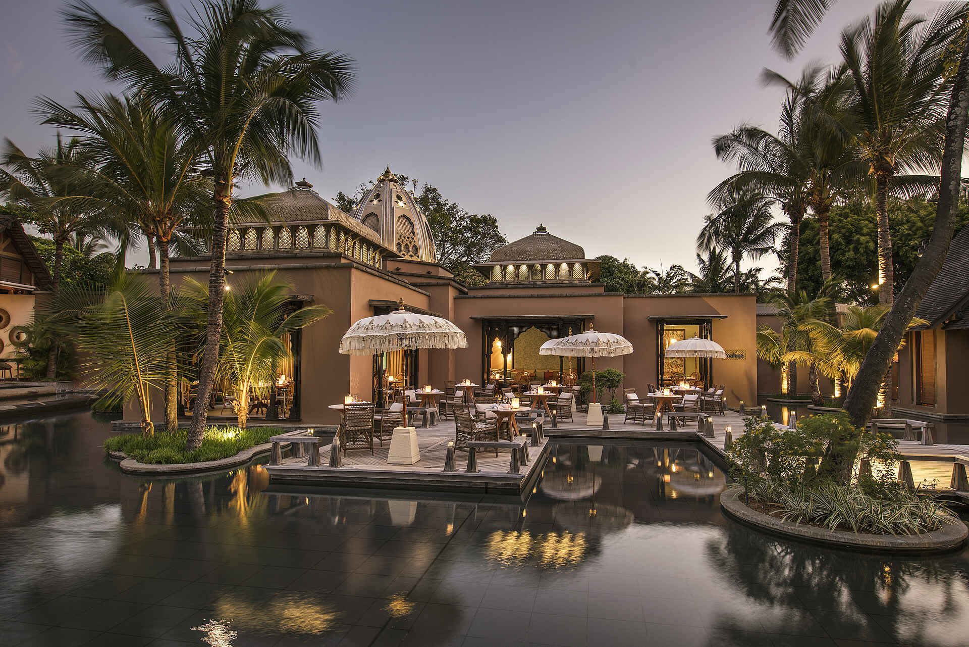 Trou Aux Biches Beachcomber Golf Resort & Spa: Dämmerung Trou Aux Biches Beachcomber Golf Resort & Spa: Dämmerung