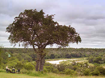 Kirkman's Kamp Lodge: Ausblick über den Fluss