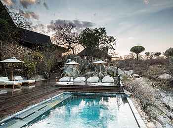 Legendary Mwiba Lodge: Swimming Pool Legendary Mwiba Lodge: Swimming Pool