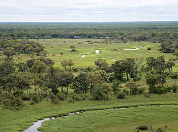 Sable Alley Camp: Das Camp und der Khwai River Sable Alley Camp: Das Camp und der Khwai River