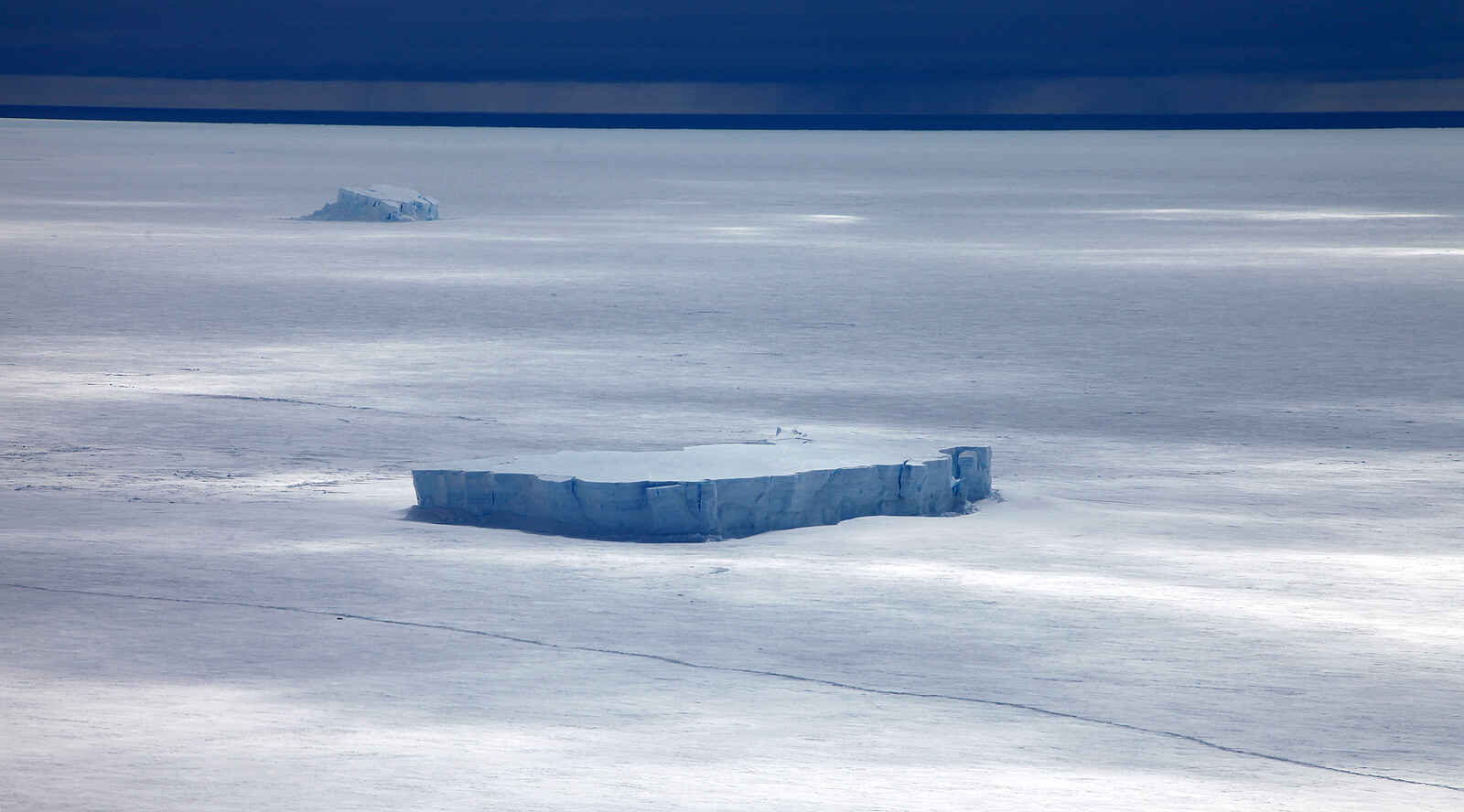 White Desert: Absolute Klarheit White Desert: Absolute Klarheit