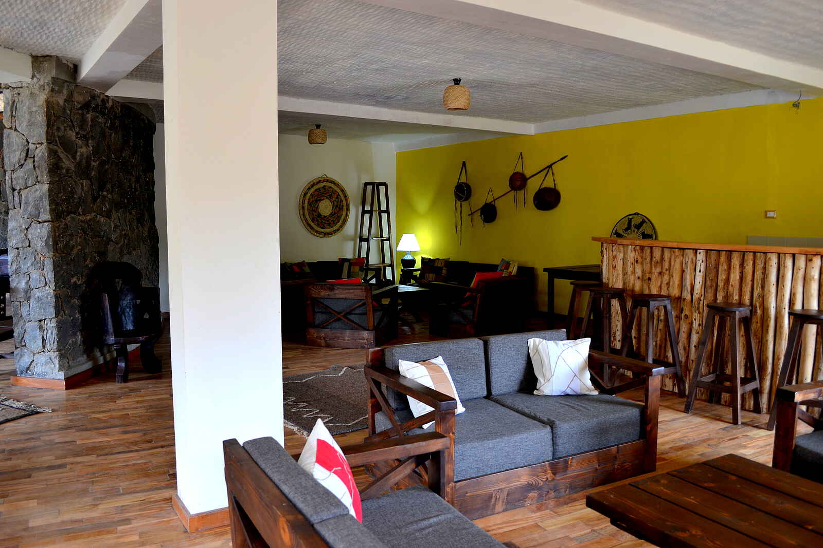 Bale Mountain Lodge: Bar Bale Mountain Lodge: Bar