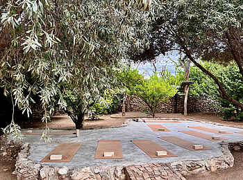 Kambaku Safari Lodge: Yogabereich