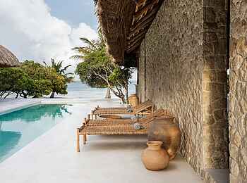 Sussurro: Pool mit Meerblick Sussurro: Pool mit Meerblick