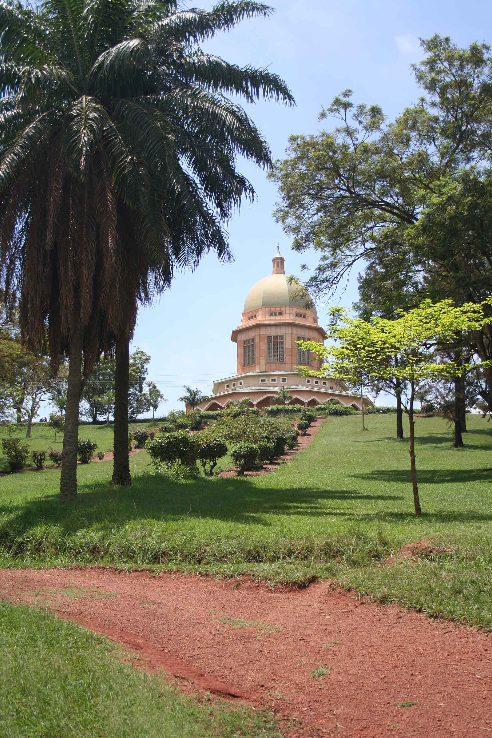 Kampala: Bahai House of Worship Kampala: Bahai House of Worship