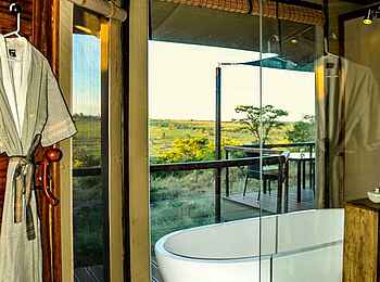 Lemala Kuria Hills: Freistehende Badewanne