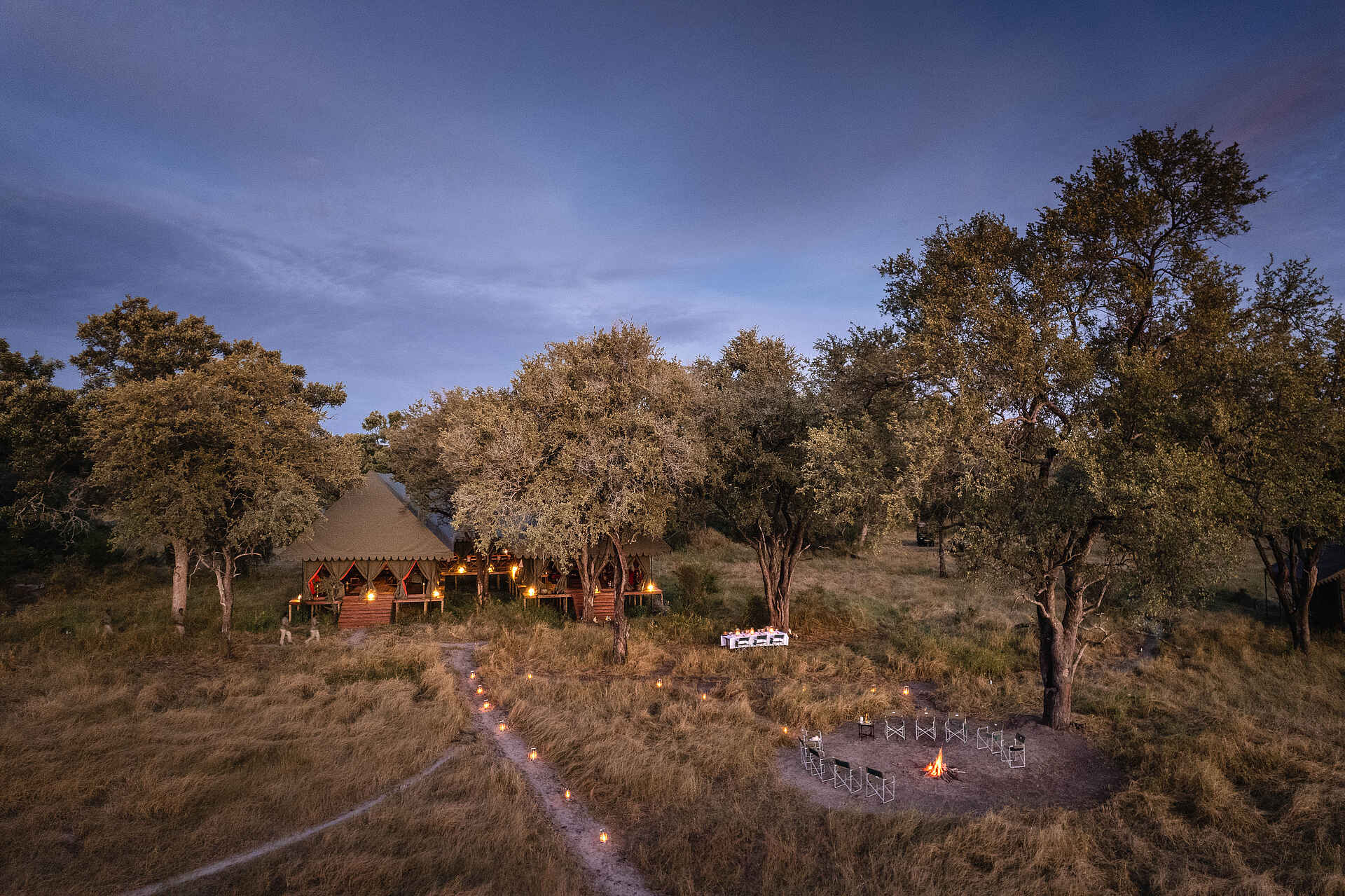 Mbamba: Das Hauptzelt