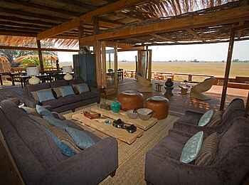 Shumba Camp: Die Aussicht von der Lounge Shumba Camp: Die Aussicht von der Lounge
