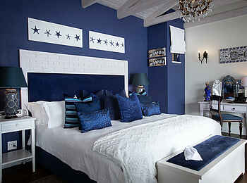 Tintswalo Atlantic Boutique-Hotel: Die Ithaca Suite in blauem Design Tintswalo Atlantic Boutique-Hotel: Die Ithaca Suite in blauem Design