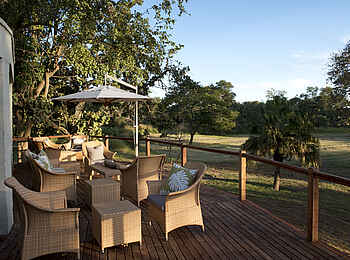 Lilayi: Deck mit Gartenblick Lilayi: Deck mit Gartenblick