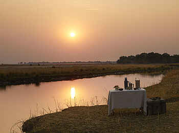 Molori Mashuma Luxury Tented Camp: Sunrise Coffee