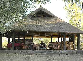 Nsefu Camp: Lounge