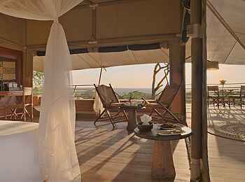 Serengeti Bushtops: Gästezelt