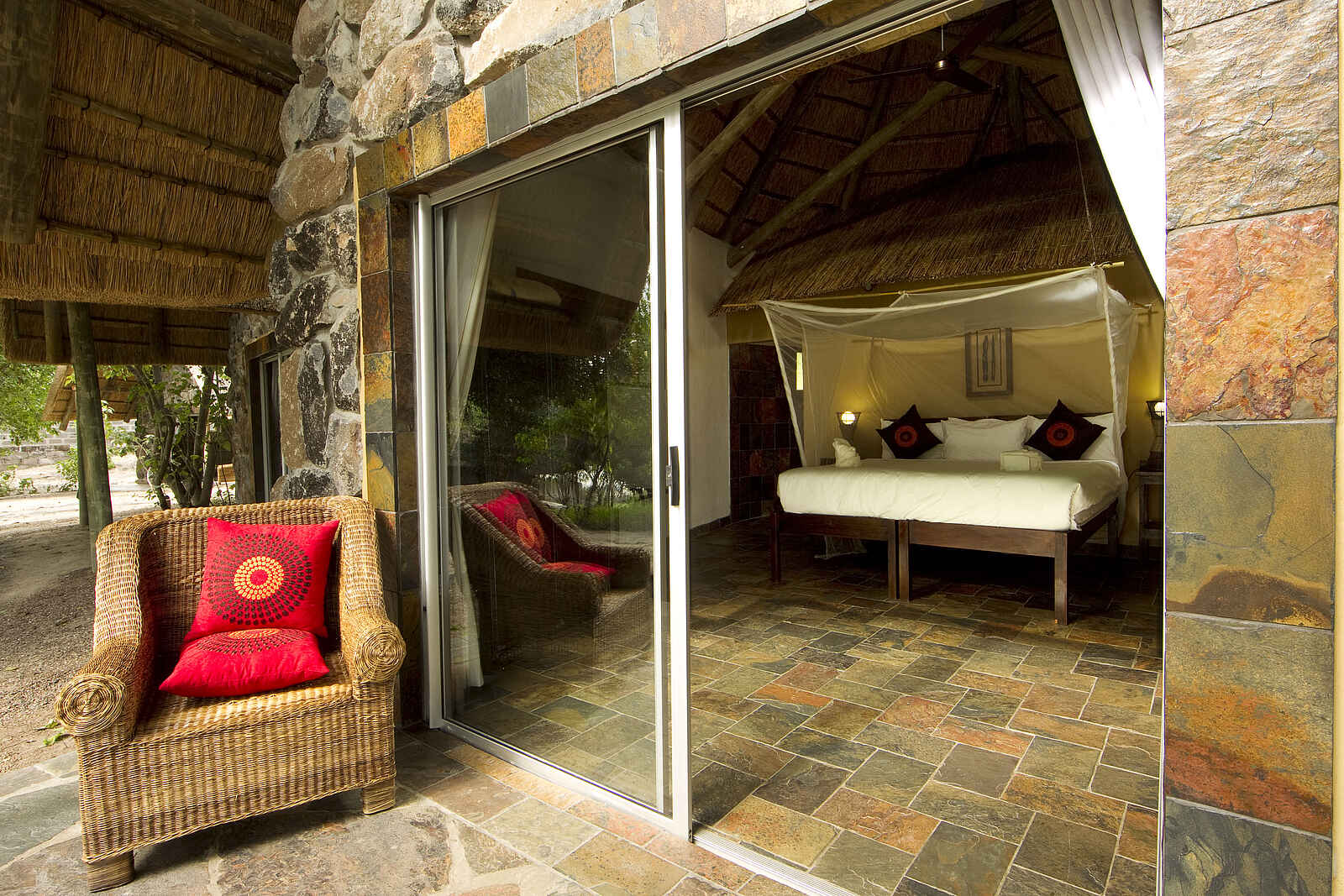 Thamalakane River Lodge: Jacana Chalet Thamalakane River Lodge: Jacana Chalet