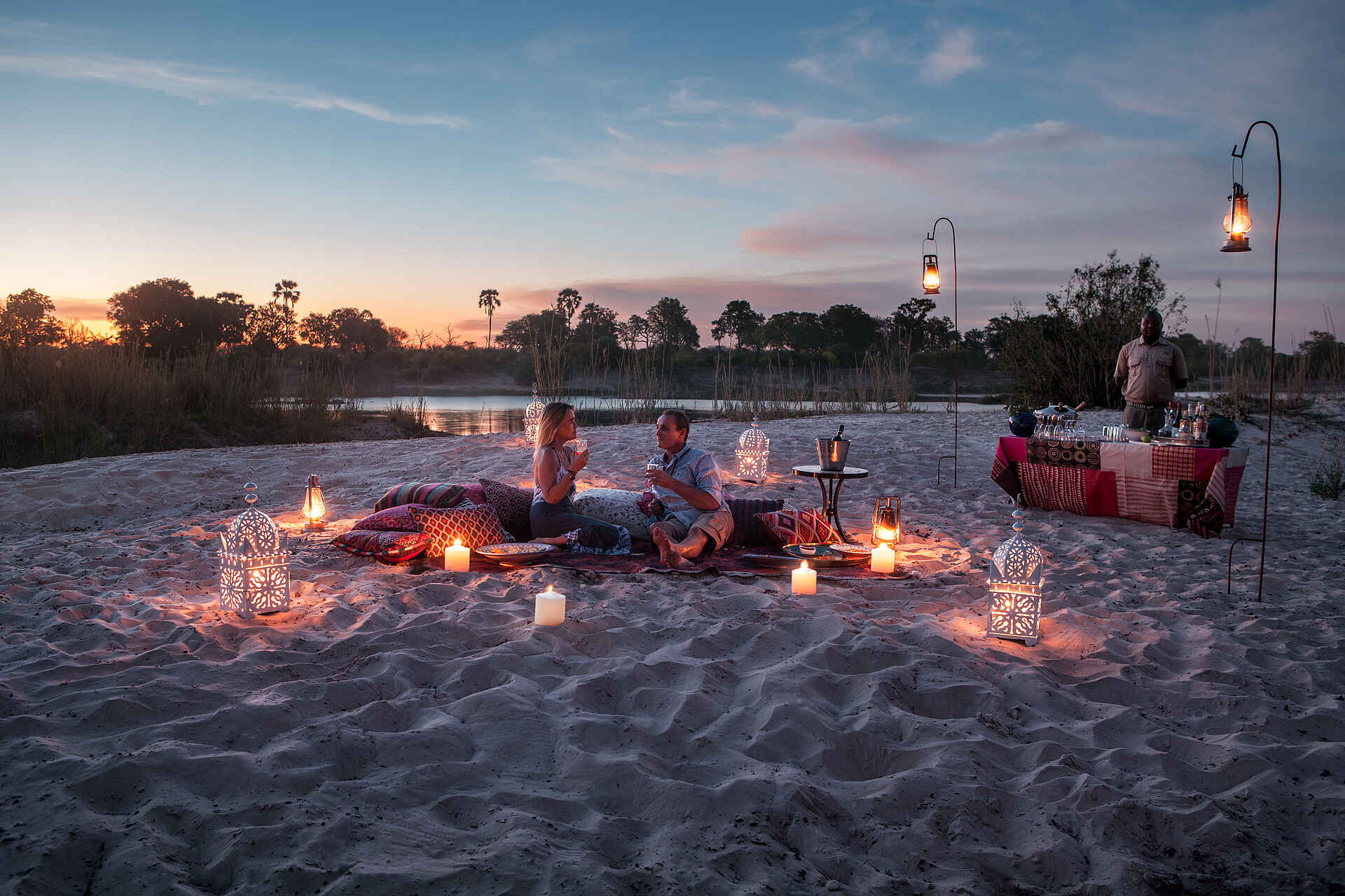 Tongabezi Lodge: Romantisches Picknick auf einer Sandbank