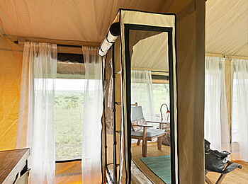 Kiota Camp: Kleiderschrank Kiota Camp: Kleiderschrank