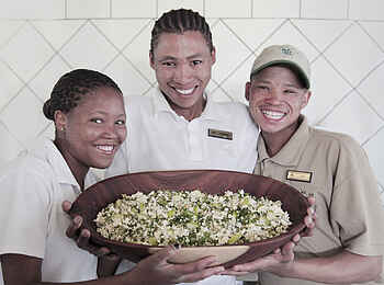 Naankuse Lodge: Das preisgekrönte Küchenteam Naankuse Lodge: Das preisgekrönte Küchenteam