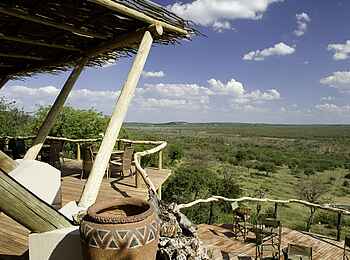 Ongava Lodge: Split Level Deck Ongava Lodge: Split Level Deck