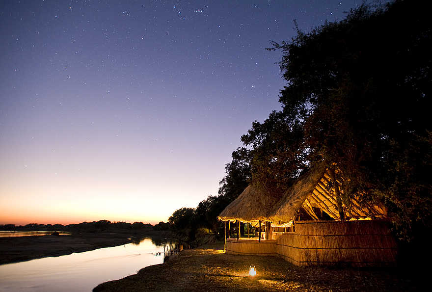 Tafika Camp: Sternenhimmel über dem Camp Tafika Camp: Sternenhimmel über dem Camp