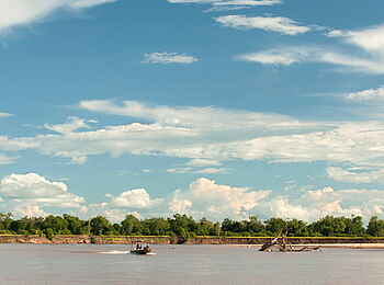 Time + Tide Chinzombo: Flussfahrt auf dem Luangwa