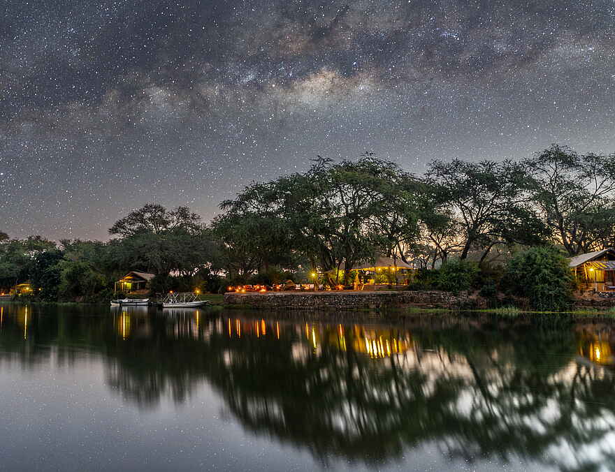 Time + Tide Chongwe Camp: Das Camp bei Nacht Time + Tide Chongwe Camp: Das Camp bei Nacht