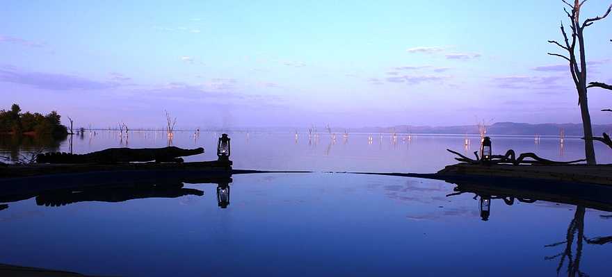 Changa Safari Camp: Reflecting Pool Changa Safari Camp: Reflecting Pool