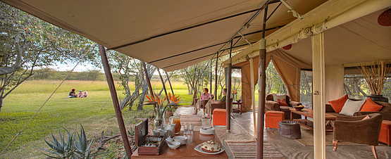Encounter Mara Camp: Afternoon Tea Encounter Mara Camp: Afternoon Tea