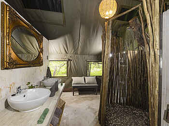 MmaTsebe Tented Camp: Badezimmer