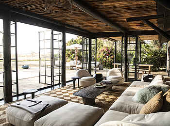 Segera Retreat: Die Lounge im Farmhouse