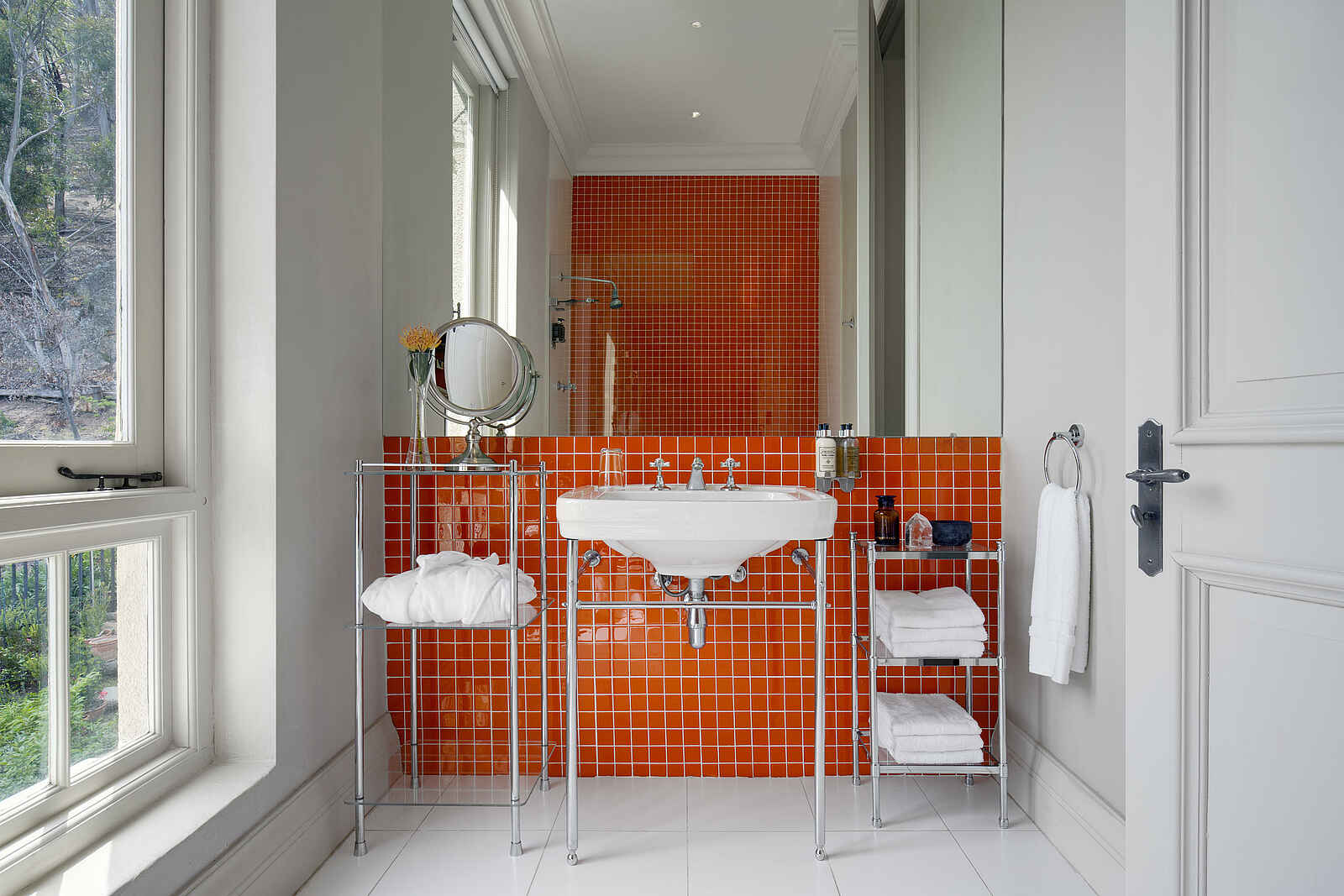 21 Nettleton Boutique Hotel: Lions Head Room Waschtisch 21 Nettleton Boutique Hotel: Lions Head Room Waschtisch