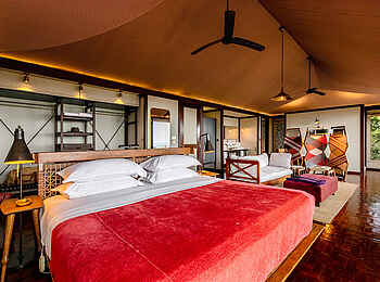 Angama Mara: Gästezelt mit Doppelbett Angama Mara: Gästezelt mit Doppelbett