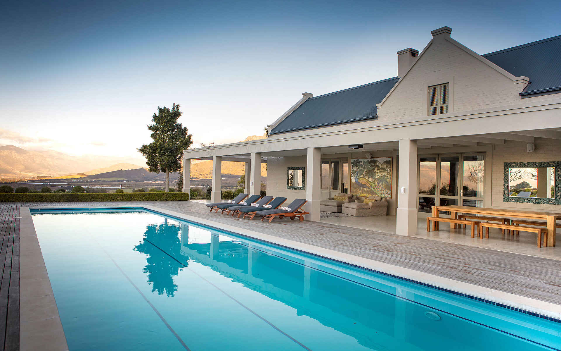 Boschendal Wine Estate: Pooldeck