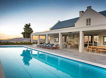 Boschendal Wine Estate: Pooldeck