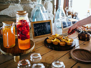 Kulala Desert Lodge: Köstlichkeiten zum Hightea