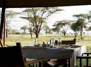 Mara Under Canvas: Frühstück