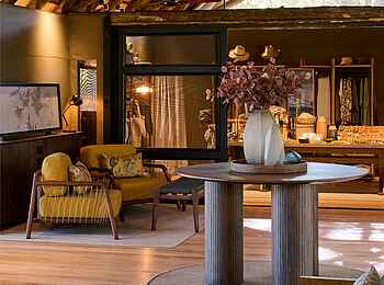 Savute Safari Lodge: Eingangsbereich Savute Safari Lodge: Eingangsbereich