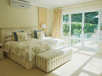 The Last Word Constantia Boutique Hotel: Pool Suiten mit individuellem Design The Last Word Constantia Boutique Hotel: Pool Suiten mit individuellem Design