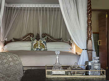 Camp Ndlovu: Kingsize Bett Camp Ndlovu: Kingsize Bett